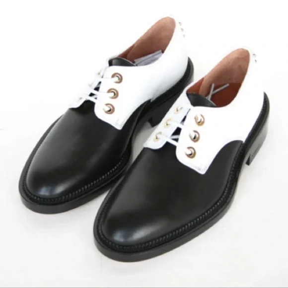 Givenchy studded oxfords GIVENCHY Patent Studded Oxford Shoes Black | Luxity main image 4